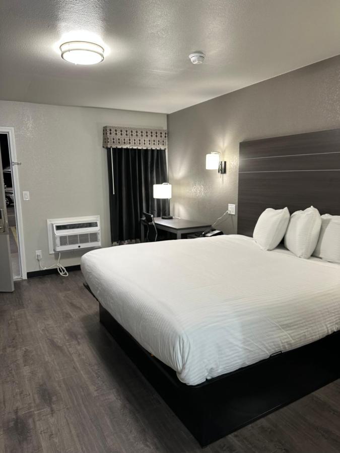 Sleepy Traveler Motel Wagoner Kültér fotó